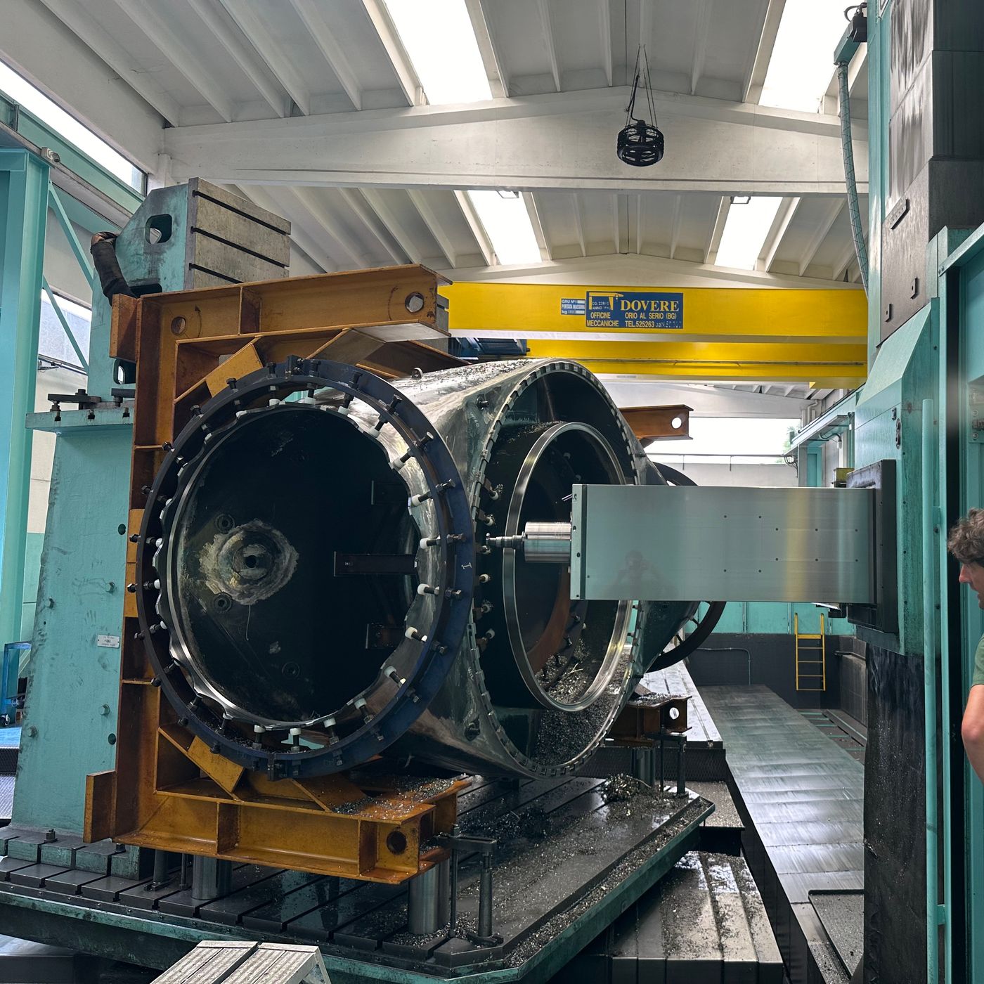 Alesatura di precisione di un grande foro cilindrico, Officine Mara